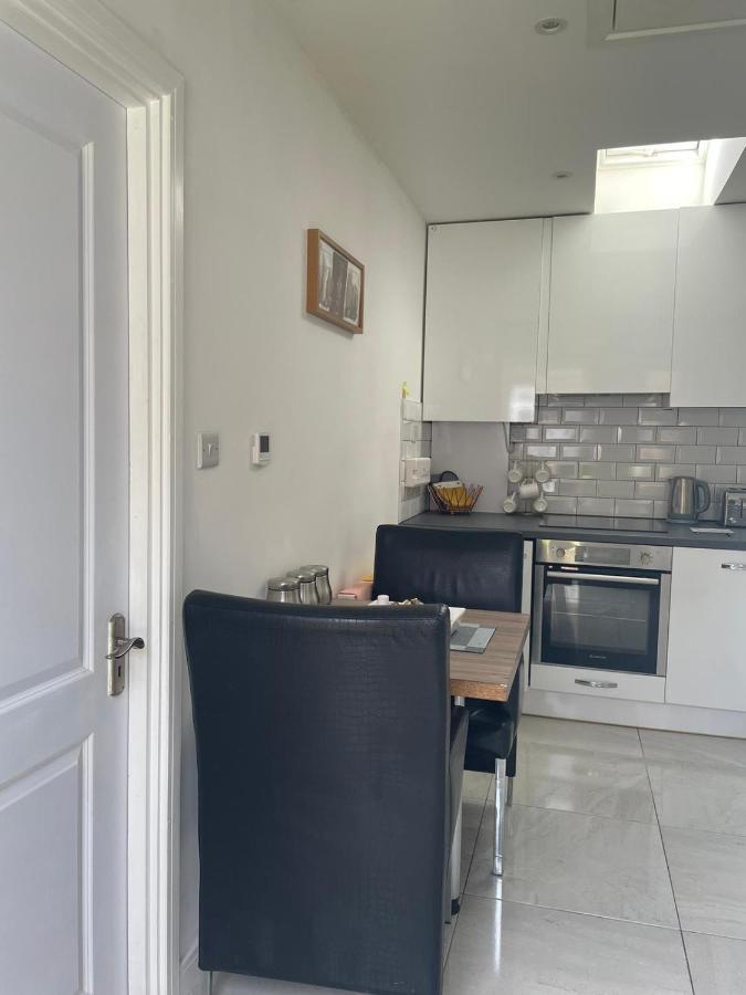 Dannifar Guest House London Exterior foto